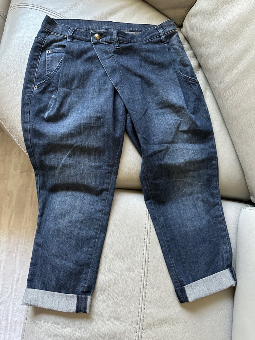 Michael Kors Dark Blue Denim capris size 2